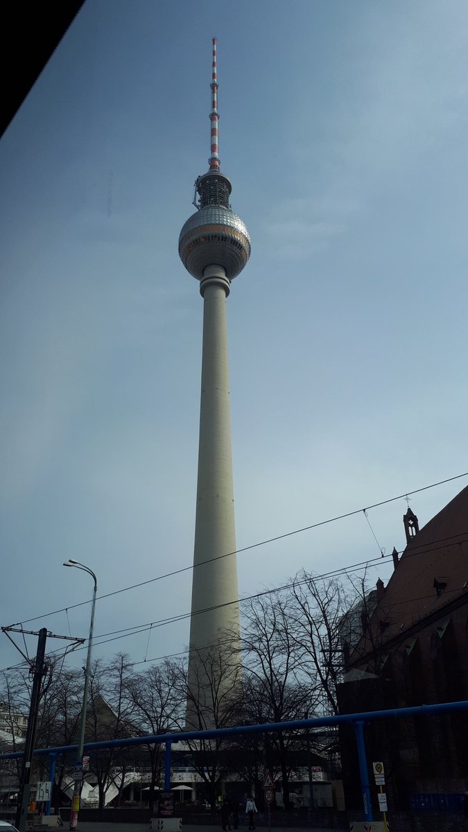 Kevin00056133's tweet photo. #Berlin  #berlingay https://t.co/hFKs6q6Fnv