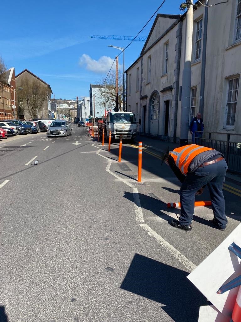 Statotwo's tweet photo. @oconnellbrian @TodaywithClaire @sendboyle @jmaher0 @Ted_Tynan_WP @mickfinn01 @KerinsFiona The power of @TodaywithClaire .I dont think this is adressing the issue however. The stoped cars in the right lane are blocking the view of the cars in the left lane as the kids cross the road,this will likley speed up the cars in the left  lane as they now have more space. https://t.co/Feogj41gEB