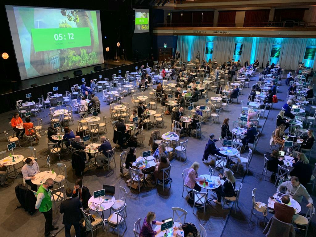 Great to see the smiles and hear the chat here in #Killarney 😊  So good to have everyone back in person for #Meitheal2022!