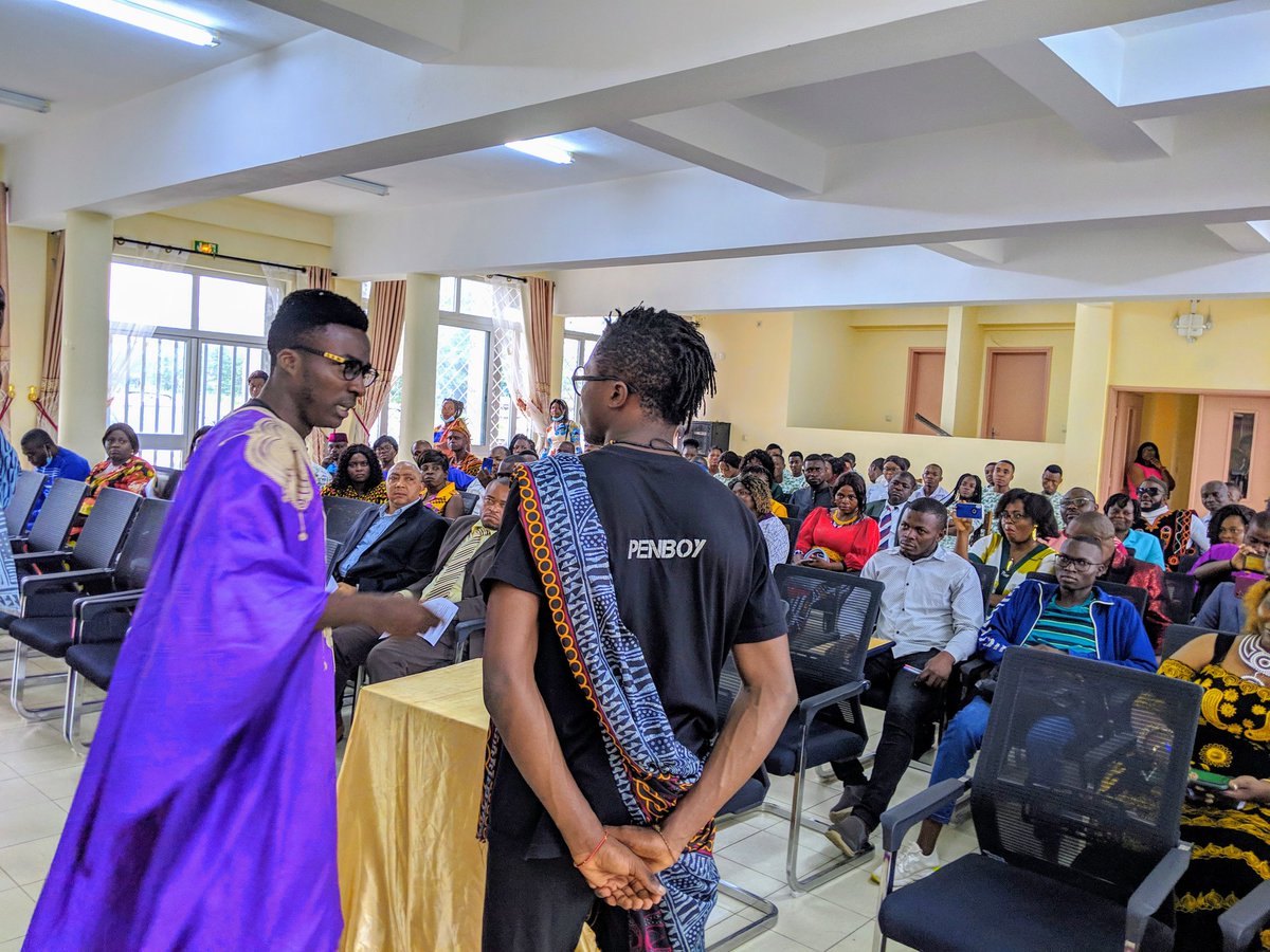 StageLife237's tweet photo. We did an epic poetry Performance today at the Cameroon postgraduate history conference which took place today at the University of Buea ASTI conference hall.
.
#UNESCO #UNICEF #Goethe-Institut #art4change #art4development #art #poetry #artivism https://t.co/EvEqnvp5PQ
