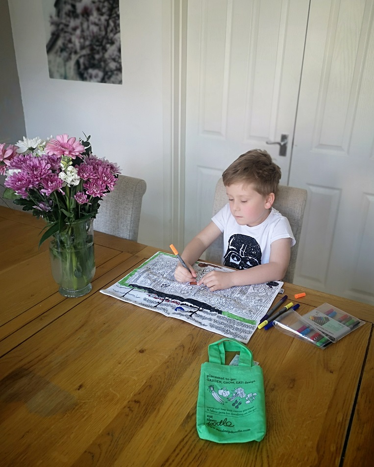 FrenchieMummy's tweet photo. 🖍 Win an Easter Eatsleepdoodle Lot worth £43 🖍AD

To enter RT &amp; FOLLOW @eatsleepdoodle_ &amp; @FrenchieMummy 

https://t.co/3LfUusnlve

#Freebiefiday #easter #competition #giveaway #win #kidsactivity https://t.co/uNjyoUMkTd