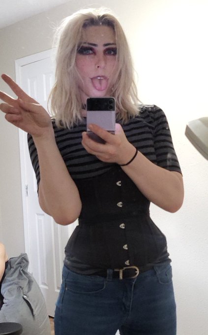 TSdanni’s pics and videos