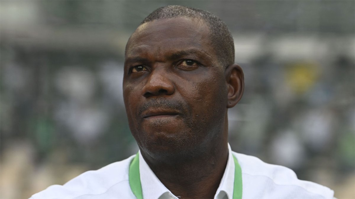 toisports's tweet photo. Nigeria coach #AugustineEguavoen resigns after failure to reach @FIFAWorldCup
Read: https://t.co/RrUsHSBens
#FIFAWorldCup https://t.co/yHi5MLyOad