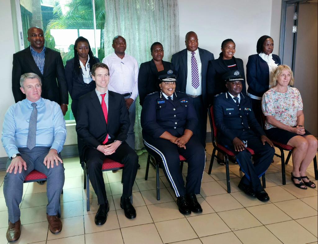 nkwoolley's tweet photo. Zambia &amp; UK police working together to develop skills to investigate sexual &amp; gender-based violence.

Part of extensive programme of UK-Zambia police training cooperation this year.

My thanks to Dep Inspector General Doris Chibombe, trainers &amp; participants at today's ceremony. https://t.co/h4lZI592Ls