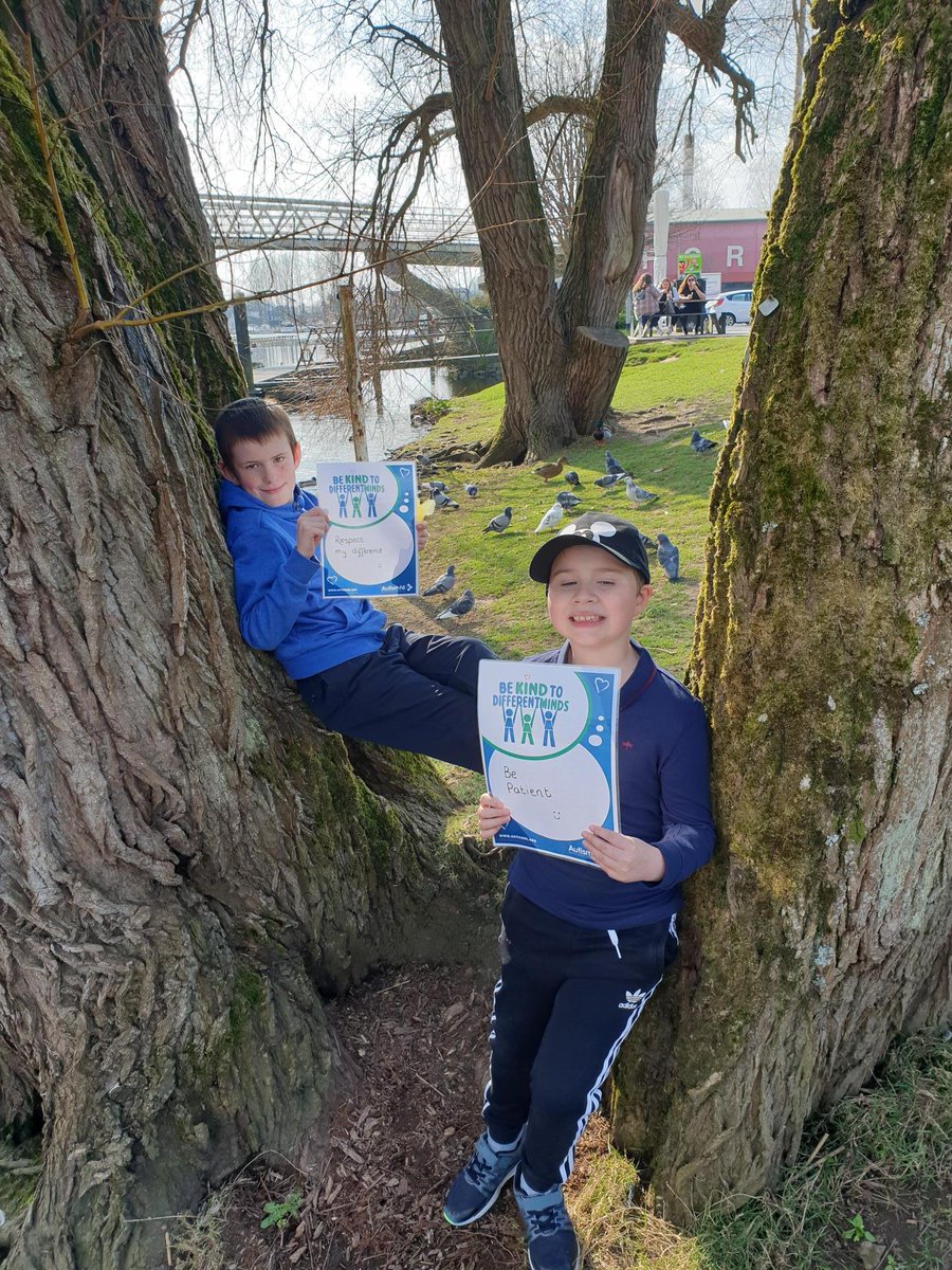 PFTweetsIE's tweet image. It&apos;s World Autism Acceptance Week and the boys in our Brighter Futures Project have been wearing blue to show their support. They&apos;ve also written messages asking people to respect difference and be patient. #AutismAcceptanceWeek #Autism #RespectDifference