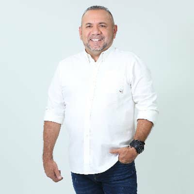 juanelgochito's tweet photo. En estos momentos en llamada con el Alcalde de la ciudad @Silfredo_SC .
#ReporteBernal86
#SanCristobal 
#Hoy
#1Abril https://t.co/JdGidqfPgP