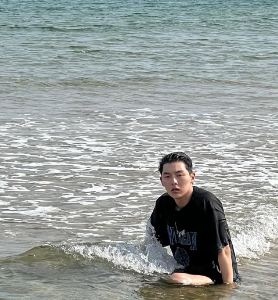 kaestheticjpeg's tweet photo. : ̗̀➛ choi hyun-wook

•·.·' #ChoiHyunWook  #최현욱 #TwentyFiveTwentyOne #스물다섯스물하나  '·.·• https://t.co/K6wuXLrIME