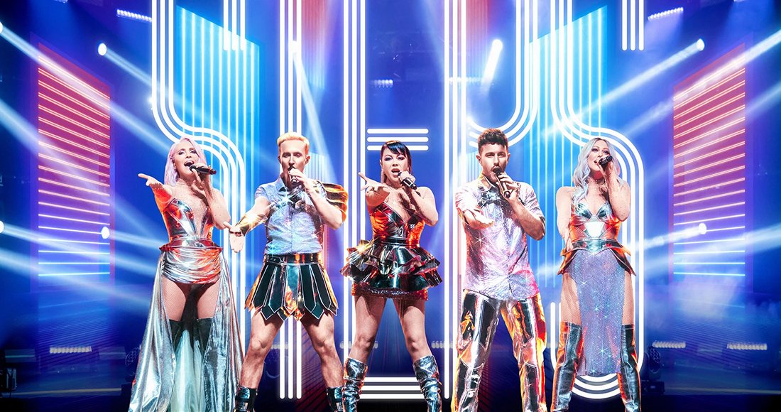 officialcharts's tweet photo. You'll soon be able to relive @OfficialSteps' iconic #WhatTheFutureHolds tour in GLORIOUS HD - from the comfort of your own couch 🎤✨

All the info on @_ClaireRichards, @Ianhwatkins, @LSLofficial, @llatchfordevans and @Faye_Tozer's new release here: https://t.co/WQ2XhO2wpz https://t.co/MPTUybZkiS