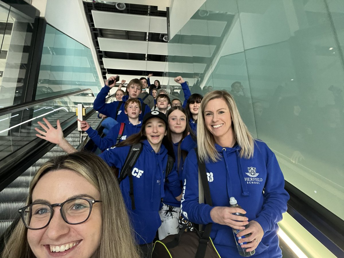 SherfieldPE's tweet photo. Ski Trip to Jasper is well underway! ✈️⛷ https://t.co/qnN6pzmdOn