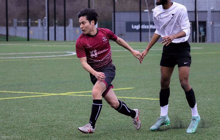 Did you know UON is one of only a few universities in the UK to offer free sports and societies for students? ⚽️🏈🏏🏸
International Exchange student, Ken Kimoto, from Japan, said one of the highlights of his UK study experience was joining the football team. 
@northampton_su