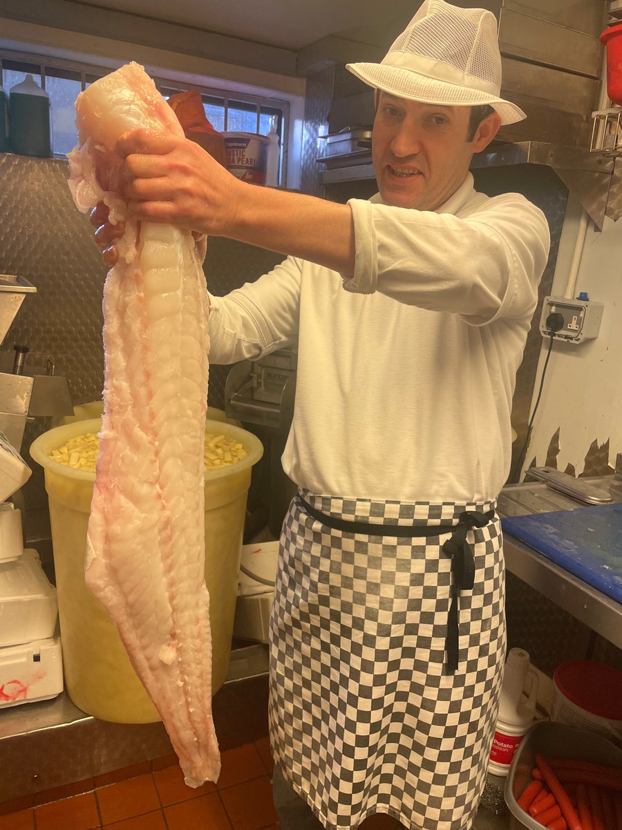 ExpressFishBar's tweet image. FISH FRYDAY!! FRESH FROM THE MARKET