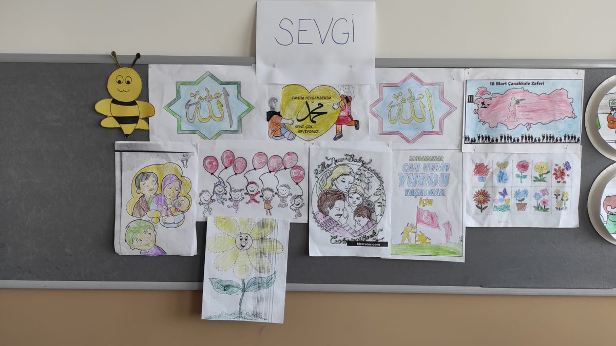 AgaceliI's tweet photo. Mart ayı Değerler Eğitimi etkinliği :Sevgi https://t.co/n18OX6QC6W
