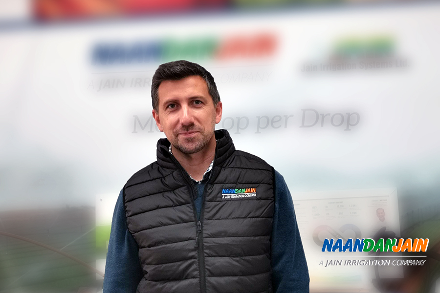 NaanDanJainES's tweet photo. Hoy contamos con un nuevo miembro en NaanDanJain Ibérica. Se trata de Omar Alvarez, quien desarrollará su trabajo, como PLM de Inyectoras TEFEN en la Península Ibérica.
En NaanDanJain y TEFEN, deseamos a Omar, los mejores éxitos.
¡Bienvenido Omar!
#Fertigation #MixRite #Riego https://t.co/YtCJGfrJ7h