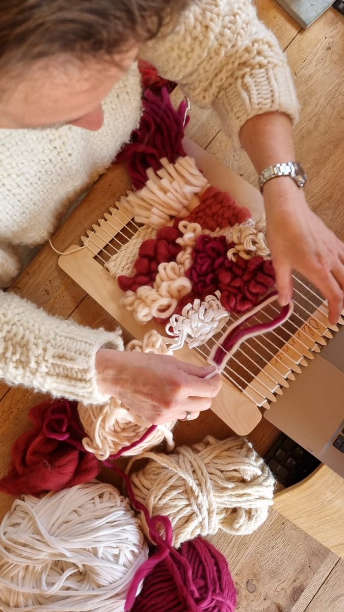 olannmor's tweet photo. Only a few places left for this Sunday's Easter themed wreath knitting workshop.
Book your space here: https://t.co/V5nx7OFejd
If you prefer a weaving workshop, we have 1 space left for that workshop.
#easterworkshop #olannmor #keepcreative https://t.co/4v0eZd08jn