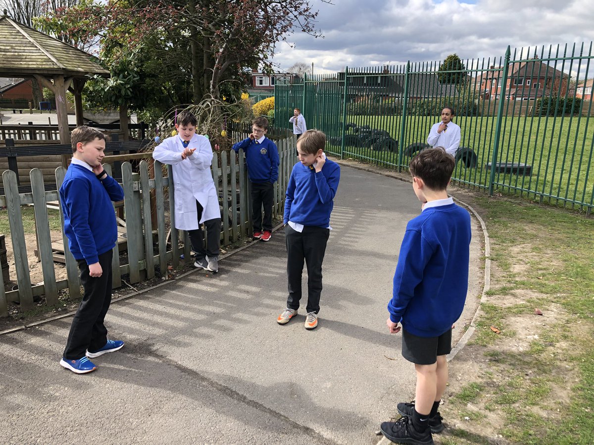 JamesBrindleyPS's tweet image. Year 6 have been investigating how exercise affects our heart rate this morning! #britishscienceweek2022