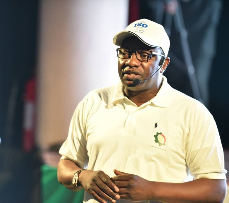 lawalsufian's tweet photo. RT @NNPCgroup: “We had to develop a strategy that gave us an end-to-end visibility on our assets. We believe that by fully standardising our processes and procedures, we would have re-engineered our business and operating model." ---GGM #NAPIMS, Mr. @Bal… https://t.co/Y9rPucefOM