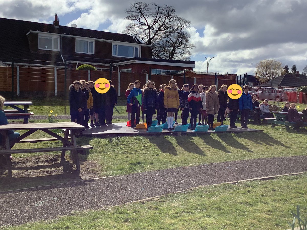 GPSSycamore's tweet photo. What an amazing performance the children did this morning as part of our KS2 music concert. The children have been working hard composing their own lyrics and adding instruments to their singing @gillhead25 @Gillibrand_Sch #singing #Performance #EdvardGreig https://t.co/KWiJbCEoFD