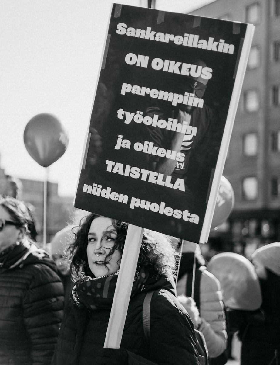 Hoitajan ammatista tulee riisua armoitetun kutsumuksen mantteli, joka tukahduttaa sitä työtä tekevien äänen. Emme ole nunnia, emmekä myöskään orjia. #minullaonoikeus #meidänkaikkienasia #tehy #hoitajapula