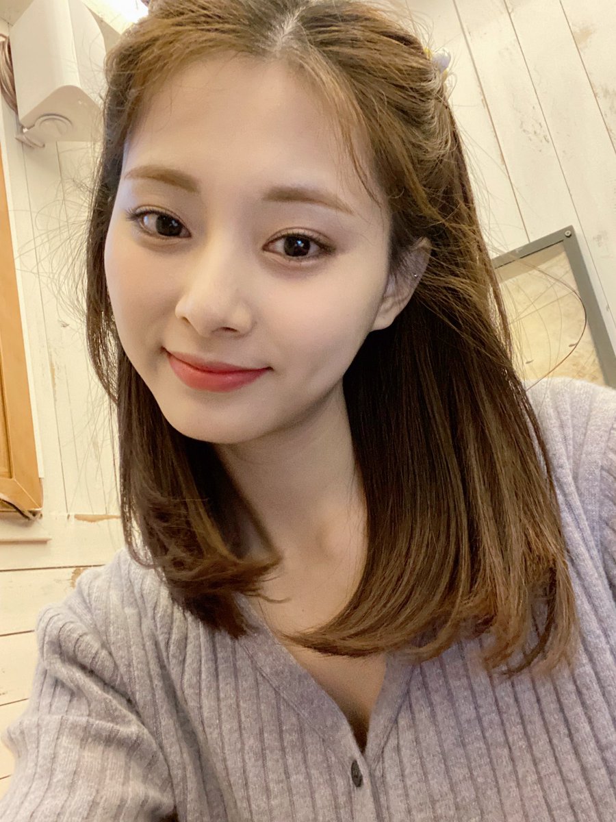 tzuyu pics tweet media