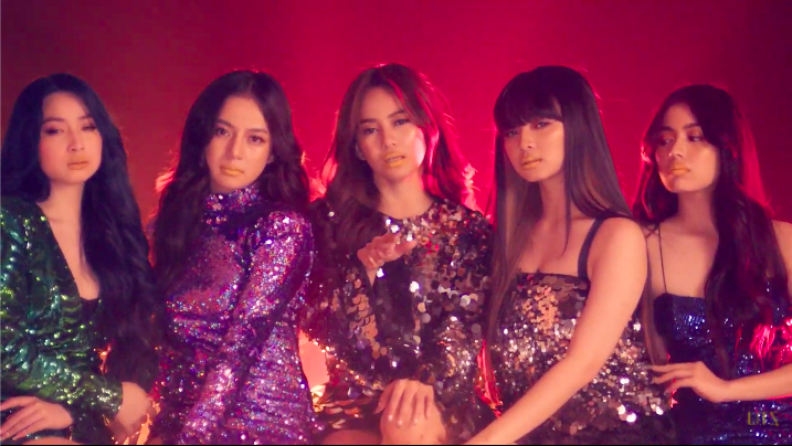 WonderMagPH's tweet photo. The girls of @official_litz kick off April with the scorching hot music video for "Kidlat!" ⚡️

The wardrobes! The sets! The dance! The vocals! We're living for it all 🔥 #LITZKidlatOutNow 

Catch it live on YouTube now: https://t.co/ybLsV9NfkJ https://t.co/tAs44ZrtvH