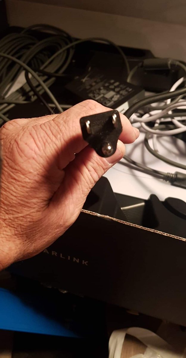 DJL1979's tweet photo. @elonmusk hey Elon, when your team sends starlink dishes to Australia can you please tell them to make sure they send one with the correct plug, for the price I paid I shouldn't have to go out and buy an adaptor, I have been waiting 2 years to use Starlink. https://t.co/NYxFh1CIvw