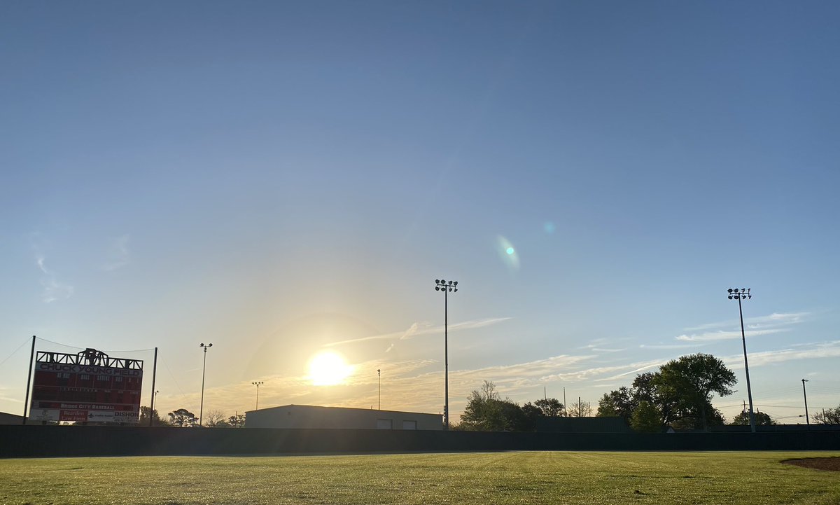 ITS GAMEDAY

Cards 🆚 WOS 
🏟 Chuck Young Field
📍77611
⏰ 4:30/7:00

#LND