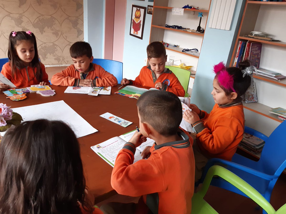 Kütüphanemiz tüm öğrencilerimizi ağırlıyor...
<a href="/kemalpasa_mem/">Kemalpaşa İlçe Millî Eğitim Müdürlüğü 🇹🇷</a>