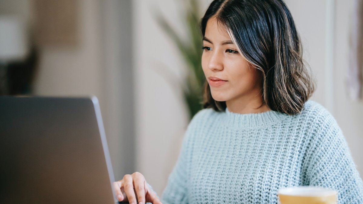 🆕 Jaarrekeningen neerleggen vanaf 4 april comfortabeler! De online toepassing van de Balanscentrale ziet er volledig anders uit.
ℹ️ Alle info over de nieuwe toepassing vind je hier: 
👉 ow.ly/X2rU50IyaEc