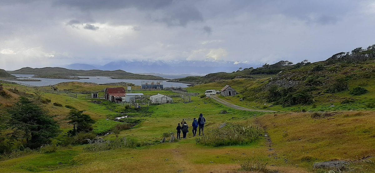 PreatiChile's tweet photo. En el mes de enero comenzamos oficialmente este proyecto presentándolo en cada uno de los territorios, intercambiando con las comunidades, invitándolas a participar y conociendo experiencias de #turismoindígena en la región de la #Araucanía, #Biobío y #Magallanes. https://t.co/WmNxvElAsU