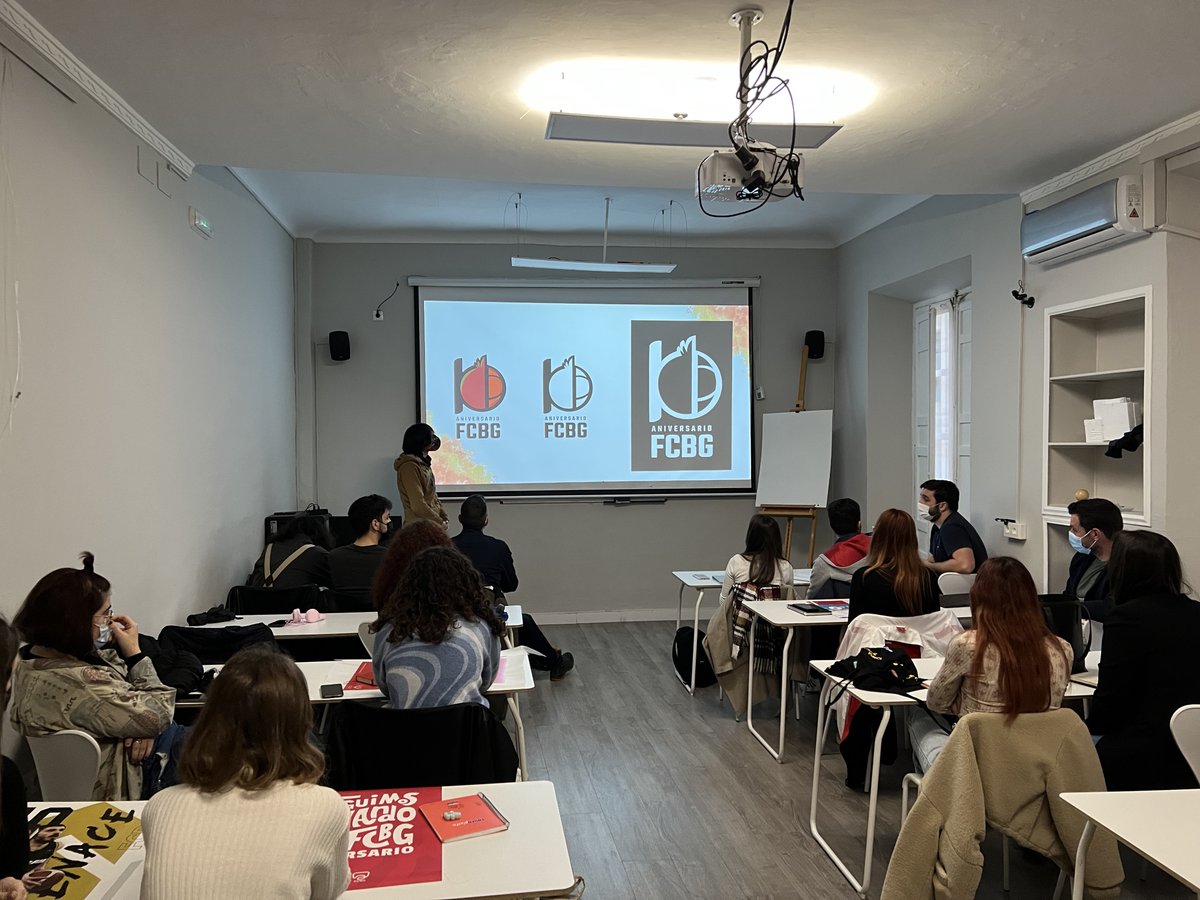 esadagrx's tweet photo. Esta semana los estudiantes han defendido su proyecto con unas presentaciones que nos han dejado boquiabiertos. El trabajo realizado ha dado sus frutos una vez más y ya pueden descansar unos días antes de empezar con su siguiente reto.

¡Enhorabuena a todos!

#ESADA https://t.co/JEAbBBLyjJ
