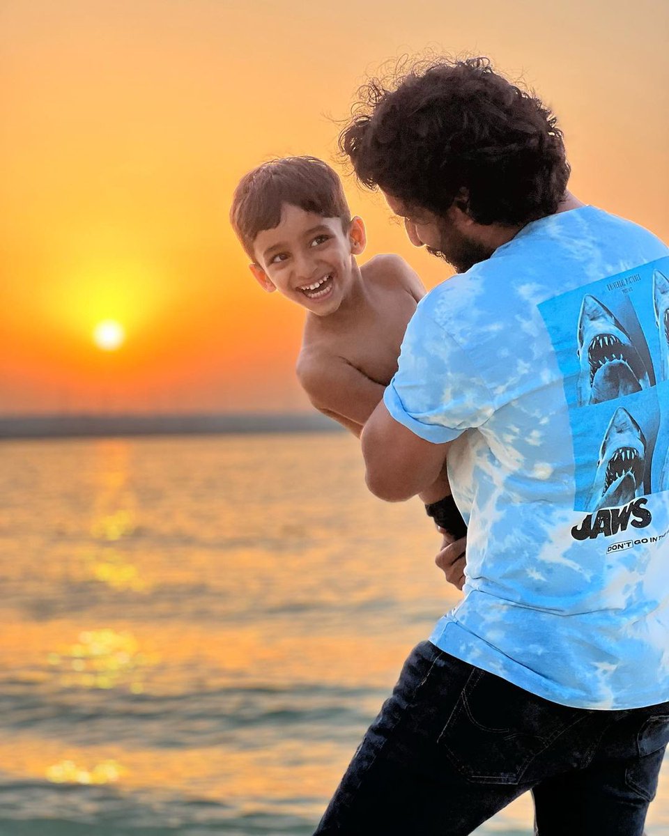 TeamforNani's tweet photo. @NameisNani #Junnu 🌞👌 https://t.co/yR8acffYDe