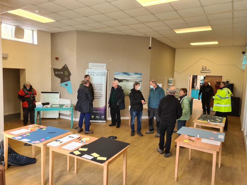 Adrian Roberts (@severnwyeadrian) on Twitter photo Galw pobl Trawsfynydd. Dewch draw i Ganolfan Prysor pnawn ma i rannu eich barn a'ch syniadau ar gyfer <a href="/dyfodolgwledig/">Rural Futures Wales</a>
<a href="/Severn_Wye/">Severn Wye</a> @CronGymYLG <a href="/BroCymru/">BRO</a> Galw pobl Trawsfynydd. Dewch draw i Ganolfan Prysor pnawn ma i rannu eich barn a'ch syniadau ar gyfer <a href="/dyfodolgwledig/">Rural Futures Wales</a>
<a href="/Severn_Wye/">Severn Wye</a> @CronGymYLG <a href="/BroCymru/">BRO</a>