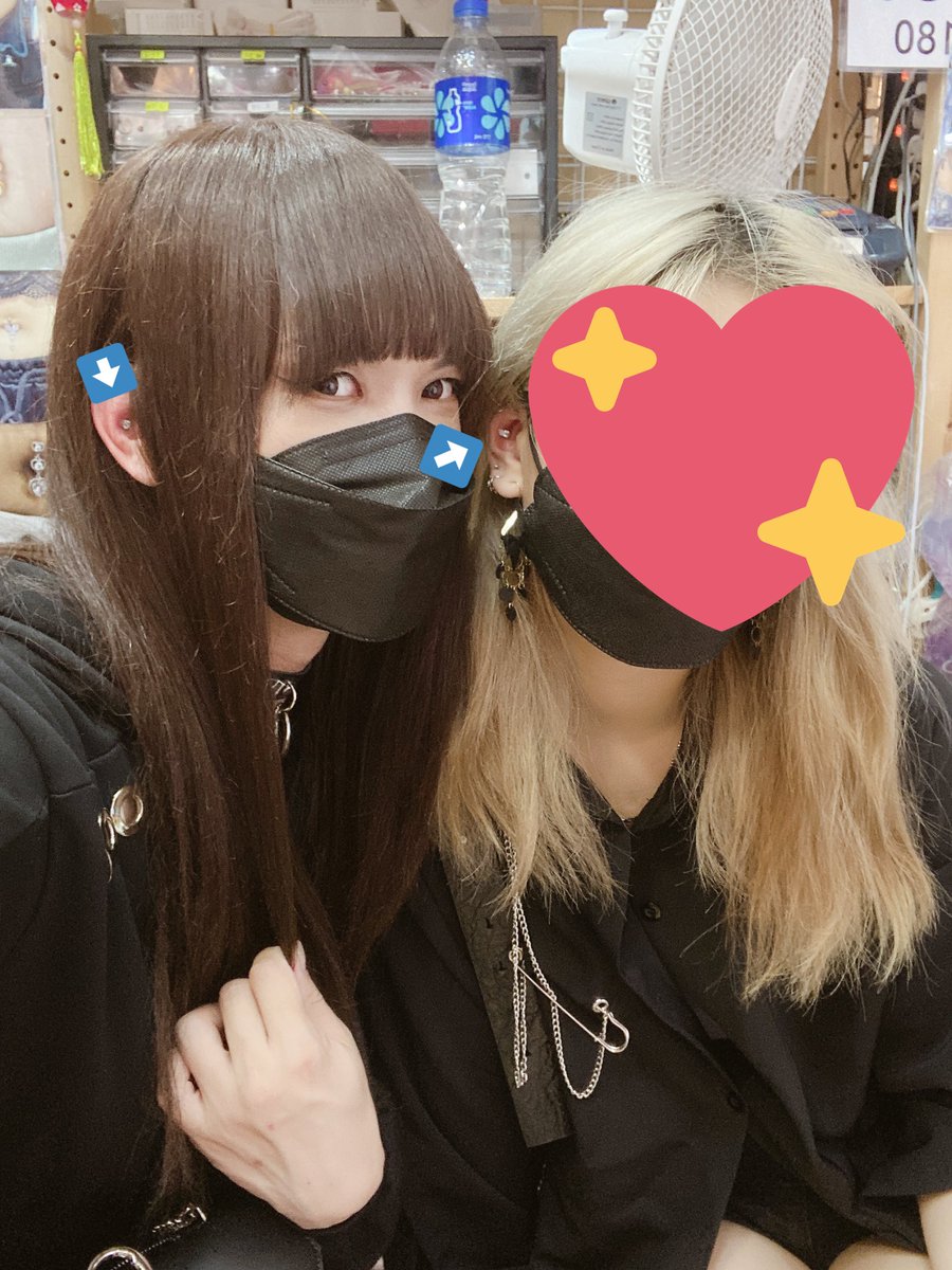 littleN1314's tweet photo. 要痛一齊痛！ 🥺
其實得我一個痛，佢話冇感覺，習慣咗🤭@yannes125 https://t.co/ftAmE4tUY3