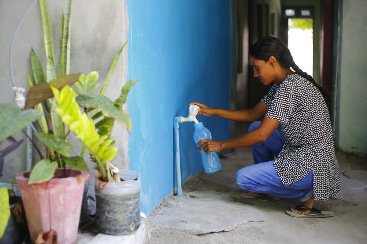 UNDPMaldives's tweet photo. The IWRM systems operationalised today will directly benefit 2698 island residents (including 1206 women) in both Raa Maduvvari &amp; Baa Dharavandhoo, helping these communities to overcome water shortages due to #ClimateChange &amp; build sustainable, resilient water systems.
@theGCF https://t.co/hBqs2E2obM