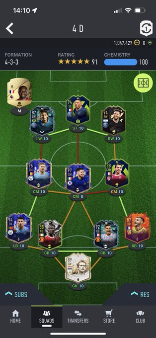 Watch K🤍's leaked NSFW photo on TwXstars