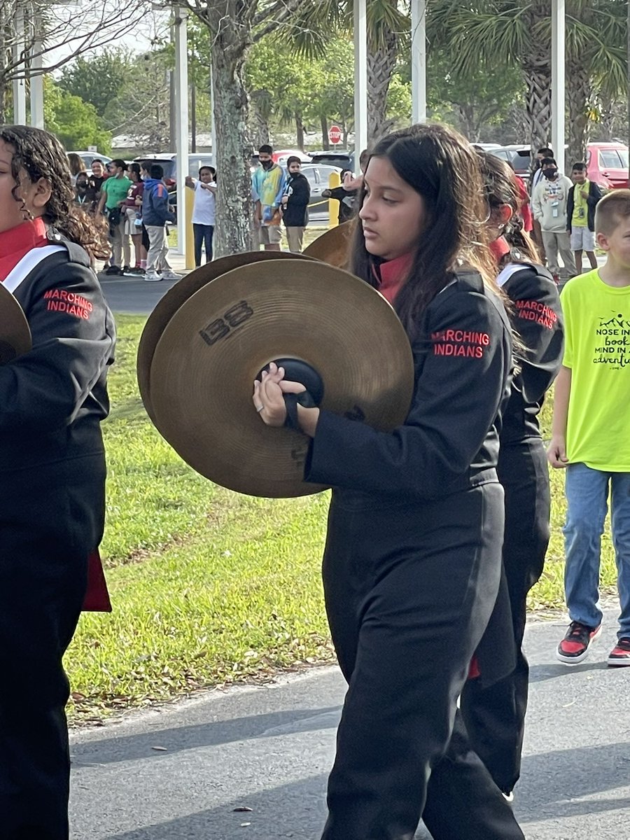 FutureReadyCCPS's tweet photo. I 👀 some @EPEBobcats in the @Indians_IHS band today! 🥰🥰🥰🥁 https://t.co/OmcCuhhVwm
