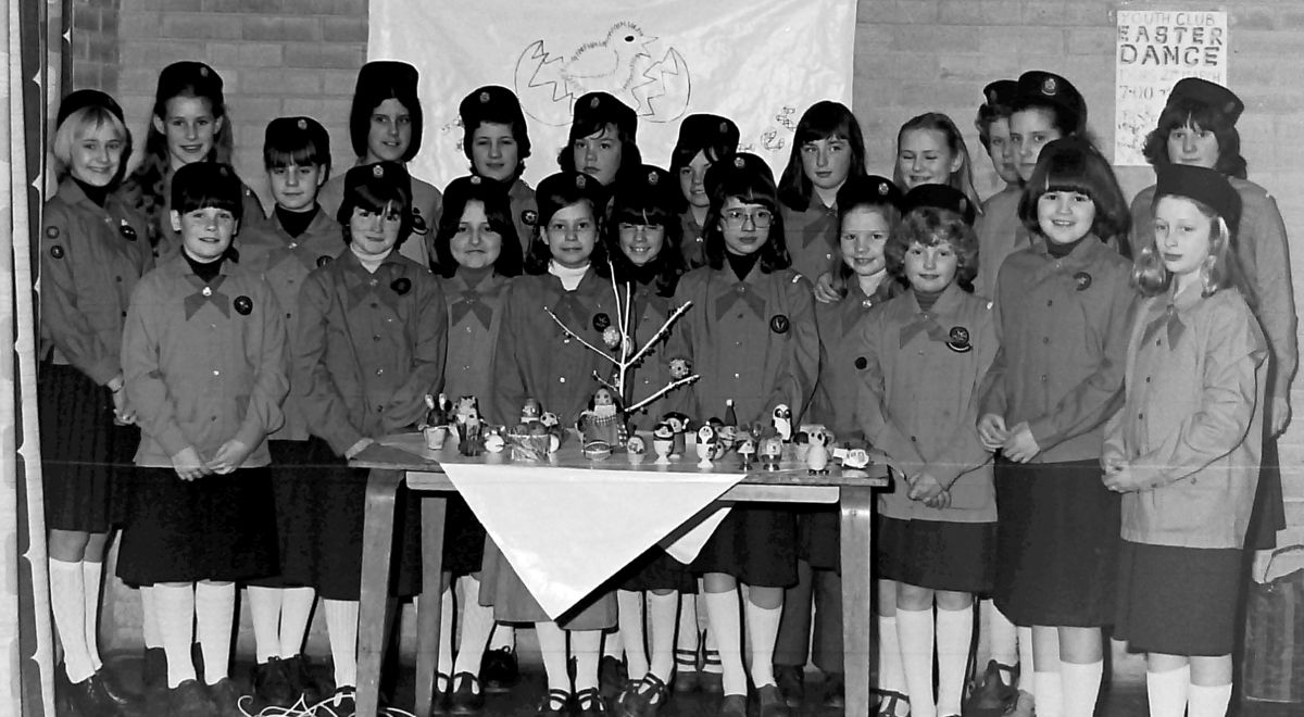 BeckIsle's tweet photo. Were you a guide in Pickering in the 70s? Do you recognise anyone in this Photograph? If so, we'd love to hear from you.  Our Peter Harris exhibition 70s Remembered has loads of local images from the 70s all of which are available to buy.  #Pickering #girlguides #1970s https://t.co/44n9O11TK7