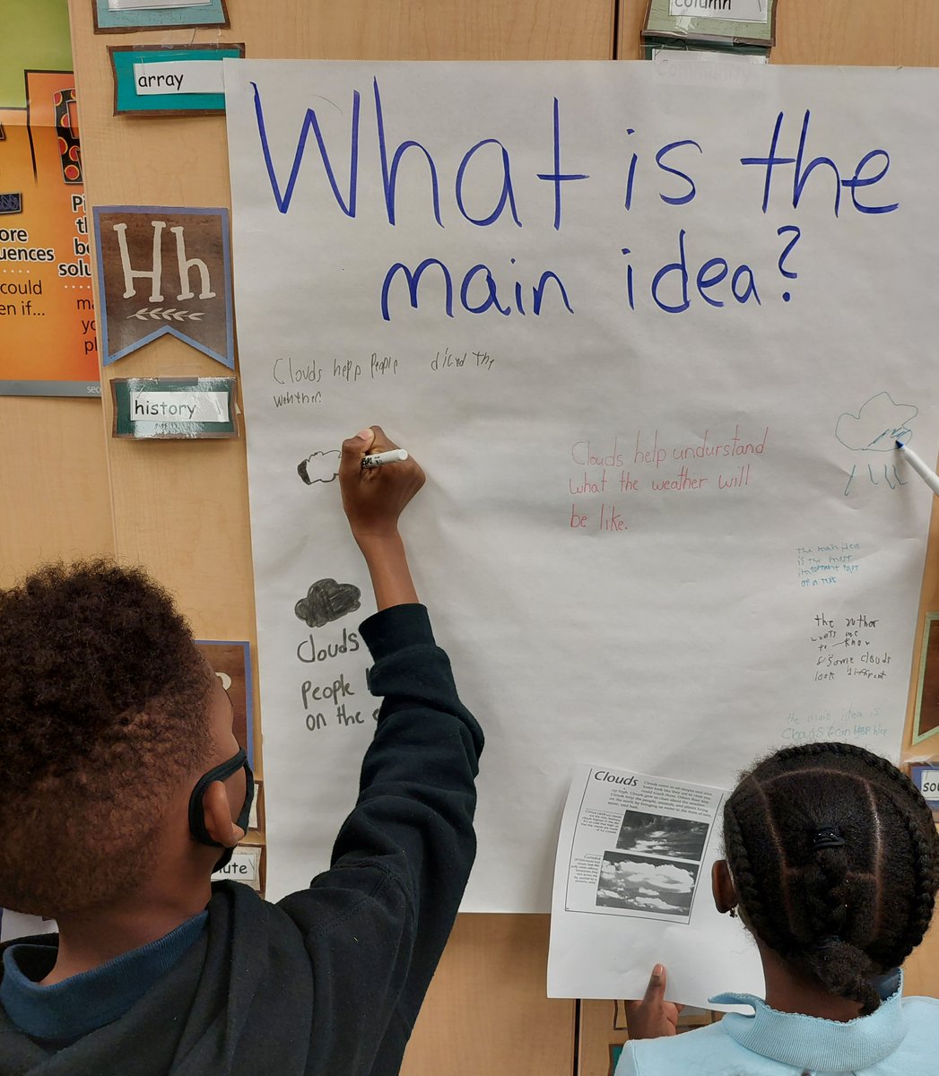 SevenOaksES's tweet photo. Chalk Talk in Ms. Odumade's Class. 💙
#SOESPride #MACPride #MeadePride #AACPSAwesome https://t.co/eBEAdNkNpc