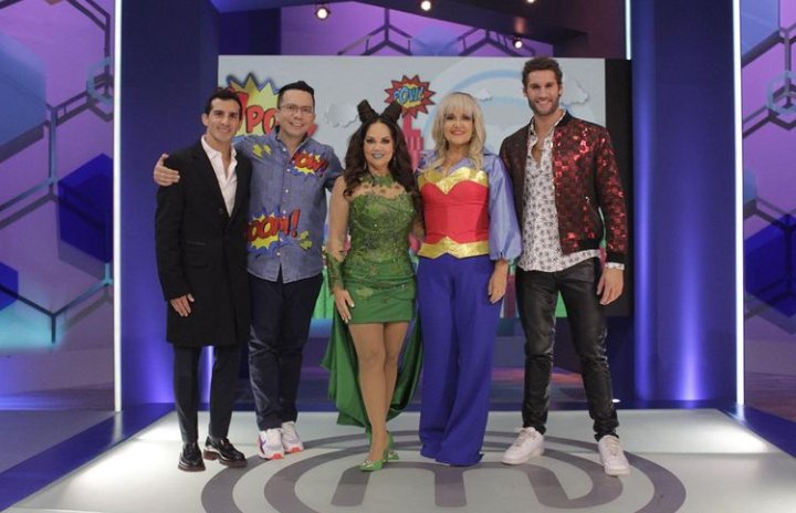 Michell14871829's tweet photo. @Rommel_Pacheco  Hoy si hoy Rommel en @MasterChefMx feliz mi niña Abigail por ya verte, es tu gran admiradora. https://t.co/kuEvuA15CO