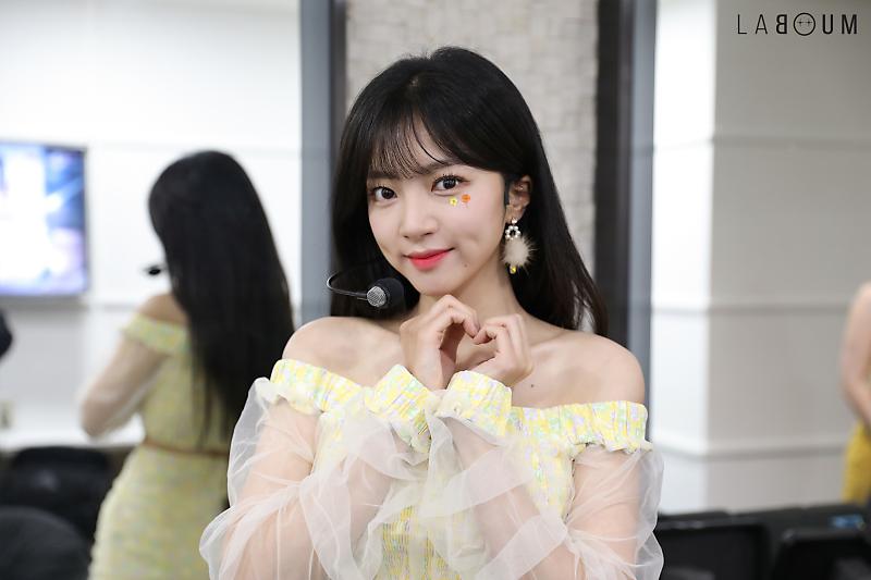 DreamBoumKiss's tweet photo. Awww my baby Yeom Haein IMP next time use this pictures for photocards set collection 😍😍😍😍😍😍😍😍😍

#LABOUM #HAEIN #라붐 #해인 @officialLABOUM https://t.co/jWXm8QTKmp