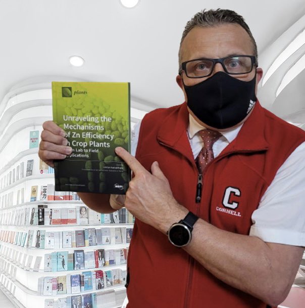 || NEW BOOK || ‘aims overview of the rapidly evolving field of ZINC PLANTS’ edited by Dr.G.Hacisalihoglu is now available for free download from #BooksMDPI #zinc #plantbased #FAMU mdpi.com/books/pdfview/…