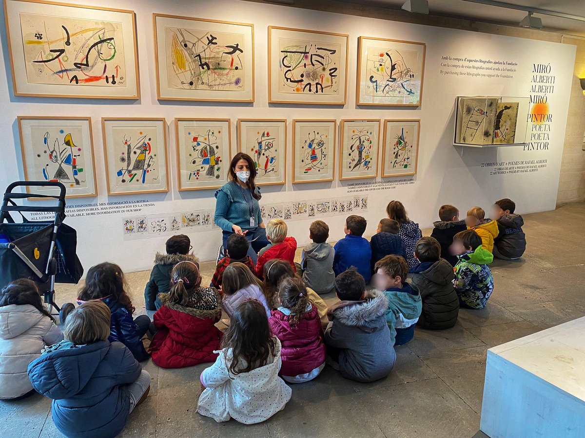 ceipsoncaliu's tweet photo. Esta semana el alumnado de 𝕀𝕟𝕗𝕒𝕟𝕥𝕚𝕝 ha visitado la Fundació Joan Miró 🎨 #ceipsoncaliu https://t.co/BY2lJlJ9lY