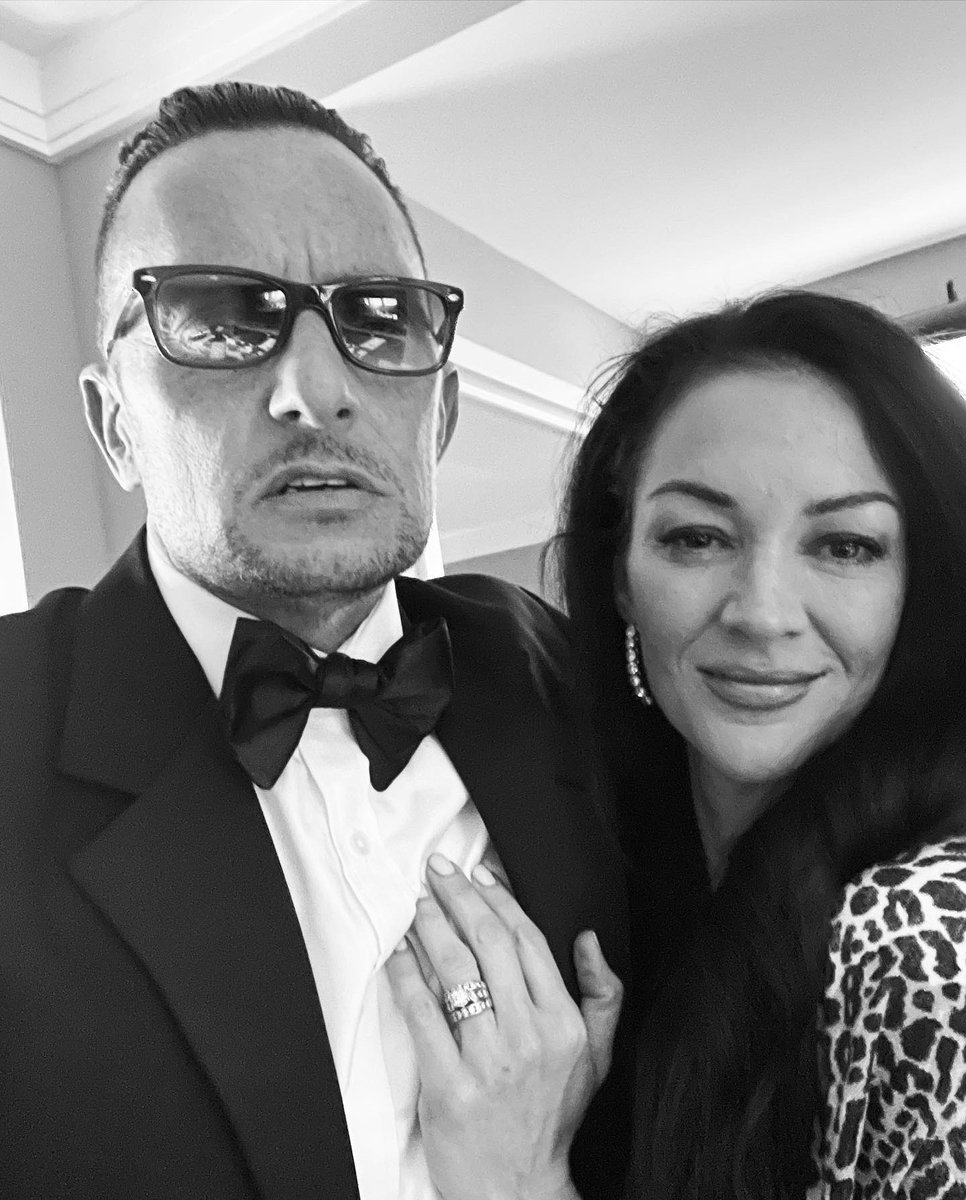 BryanPopin's tweet photo. TODAY is the day!👑🖤 Baby, If I could, I would turn back time to find you even sooner, so I could love you even longer. My ride or die. Mi amor. We gon keep smilin till we ain’t got no teeth!🤪🤣🤣🤣 We def are a living testimony GOD has been and IS #SoGood2Me #happyanniversary https://t.co/xezzcEylKO