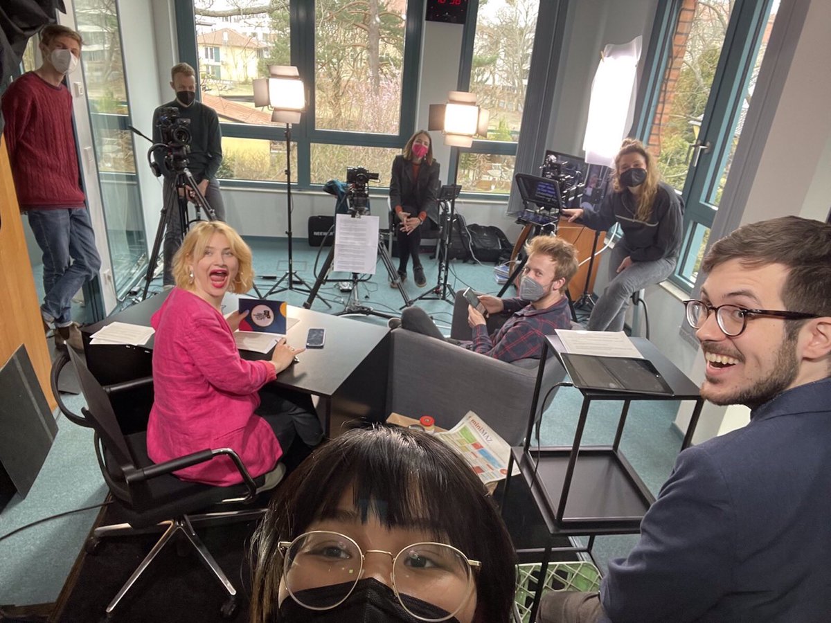 MariefloraBlog's tweet image. Heute Abend um 21:30 Uhr ist Showtime! 🌟🪩
Late Night Brandenburg auf Youtube --&amp;gt; youtube.com/ems-Babelsberg…
@emsMedienschule #latenightbrandenburg #ems13 #vololife