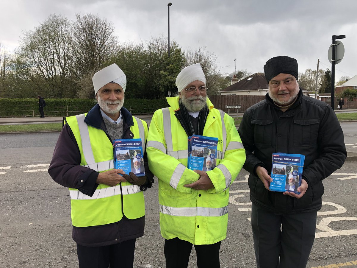 birdijaswant's tweet photo. Bablake EL2022 Address distribution by A-Team went extremely well with Gurdeep &amp; Tarlochan extending their helping hand.covered significant no Polling Stations delivery of LE2022 leaflets.Meeting many residents who expressed their concerns which were listened to #ThanksA-Team. https://t.co/p8xTd0DT6Y