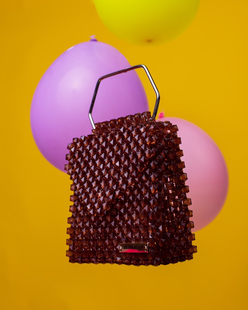 MisterA___'s tweet photo. My wife finally dropped her beaded bag collection yo!! THE BELLE VIE SS2 COLLECTION FINALLY DROPPED!!! Y’all Ladies please get your purses ready!! THIS BAGS ARE AMAZINGGG!! Head to @bejeweled_by_jt ‘s page!! Preorder starts today!! https://t.co/FhDrL4GYOB