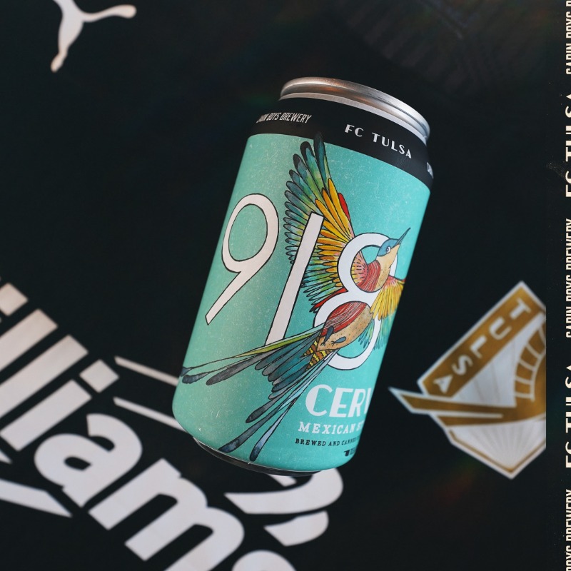 FCTulsa's tweet photo. 𝘞𝘌 𝘾𝘼𝙉 𝘏𝘈𝘙𝘋𝘓𝘠 𝘞𝘈𝘐𝘛 🥫

Our 918 Cerveza Can Release Party is 𝙩𝙤𝙣𝙞𝙜𝙝𝙩 at #CabinBoysBrewery Taproom! 🍻

Find cans of 918 Cerveza in stores now throughout Tulsa. 🤩

#ForTulsa | #CraftedForCommunity