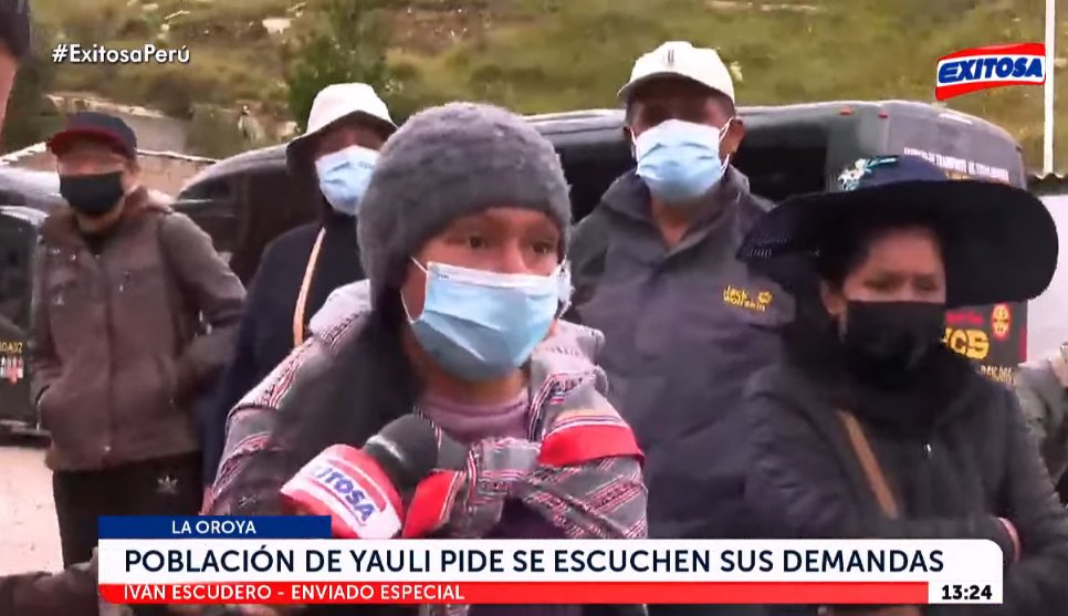 exitosape's tweet photo. 🔴🔵#AHORA | "No nos gusta que el presidente diga que nos han pagado (para protestar)", dice - a Exitosa -  una de las manifestantes de Yauli (Junín). https://t.co/QRnXzSixpA