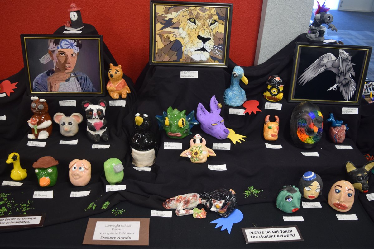 CartwrightSD's tweet photo. 20 of our amazing schools are showcasing their scholars artwork at the Cartwright Young Artist's Exhibit. If you're interested the exhibit opens at 4:00pm today and next week Monday through Thursday, in the Cartwright District Training Center. #oneteamunafamilia https://t.co/I2MCyKZxUj