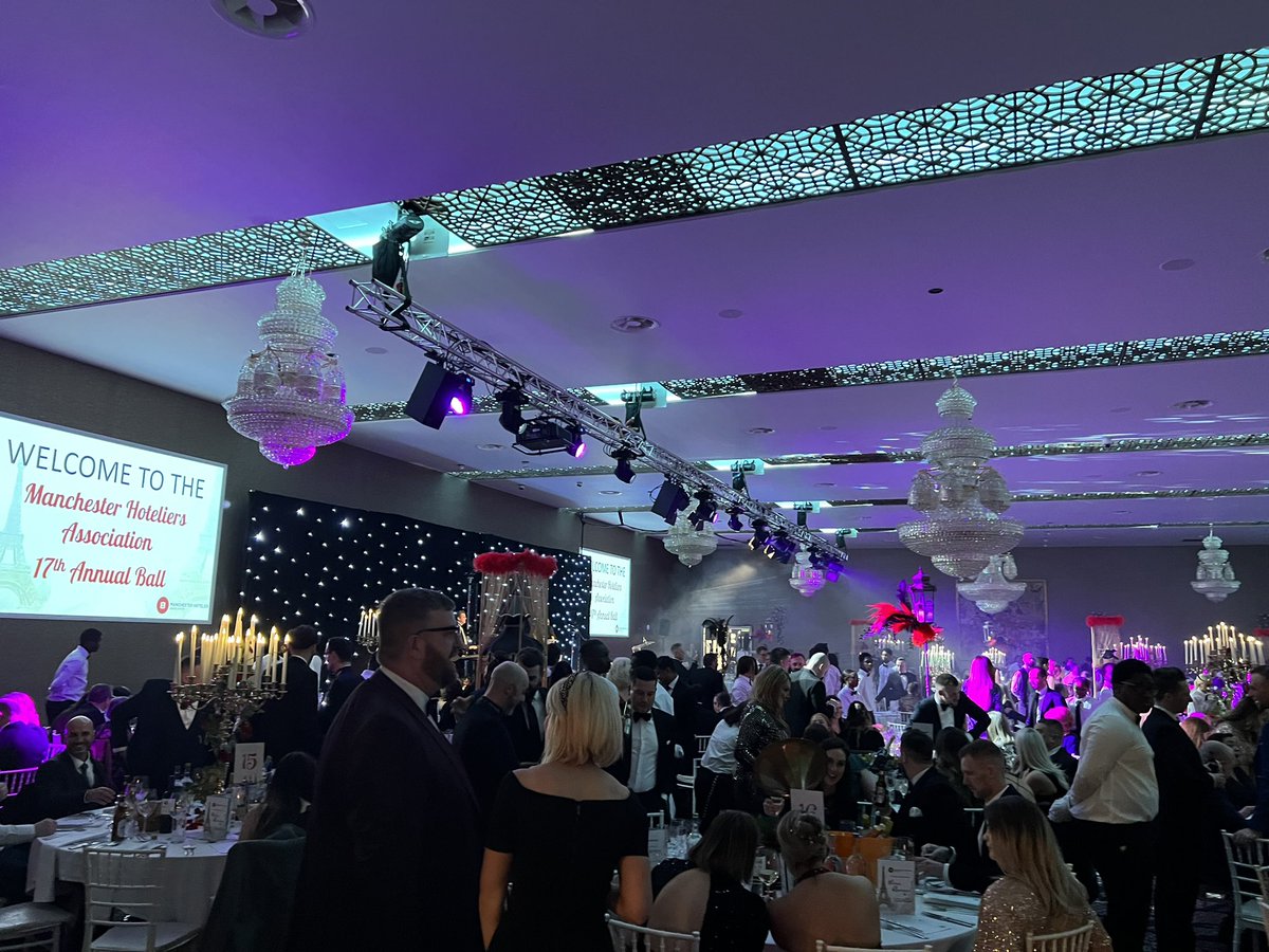 TheMHABall's tweet photo. What an incredible set up! 🙌🏼💫#MHABall21 https://t.co/cj6TZ4Us7M
